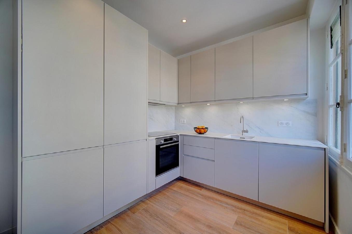 Magnifique 3 Pieces Renove Cannes Centre 'Banane' Avec Veranda ! A2B88 Екстер'єр фото