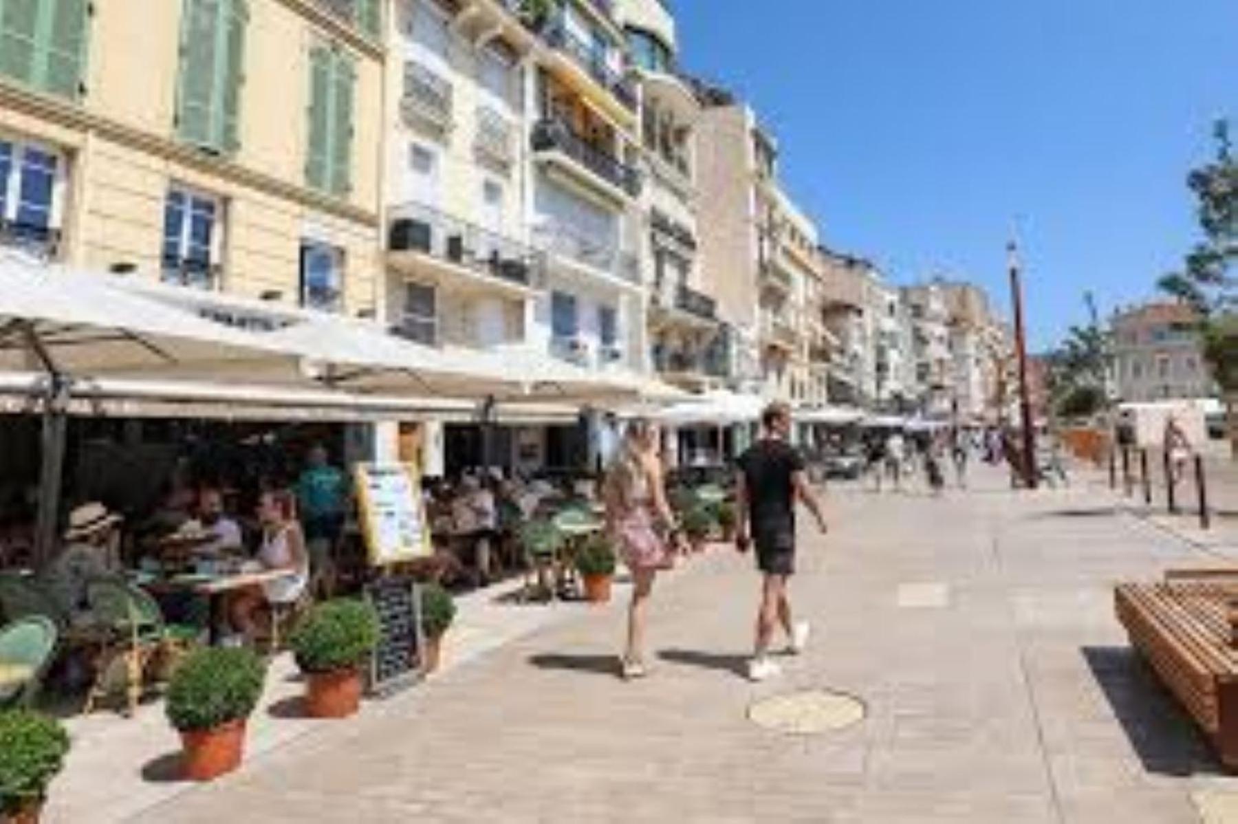 Magnifique 3 Pieces Renove Cannes Centre 'Banane' Avec Veranda ! A2B88 Екстер'єр фото